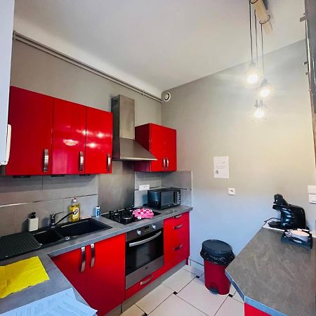Appartement Ideal Au Coeur D Auxerre Esterno foto